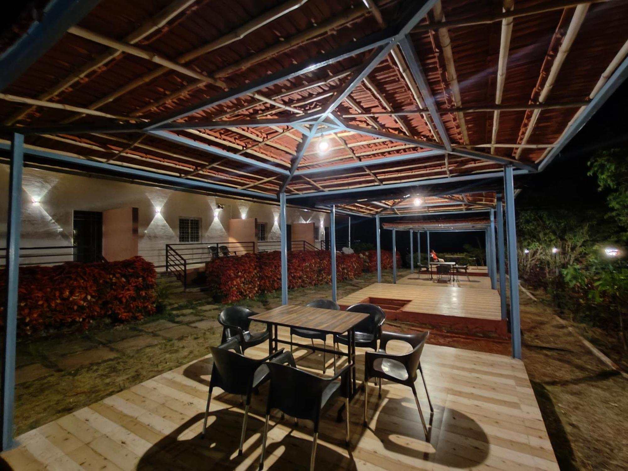Vayu Resort - Kas Pathar Kanera Luaran gambar