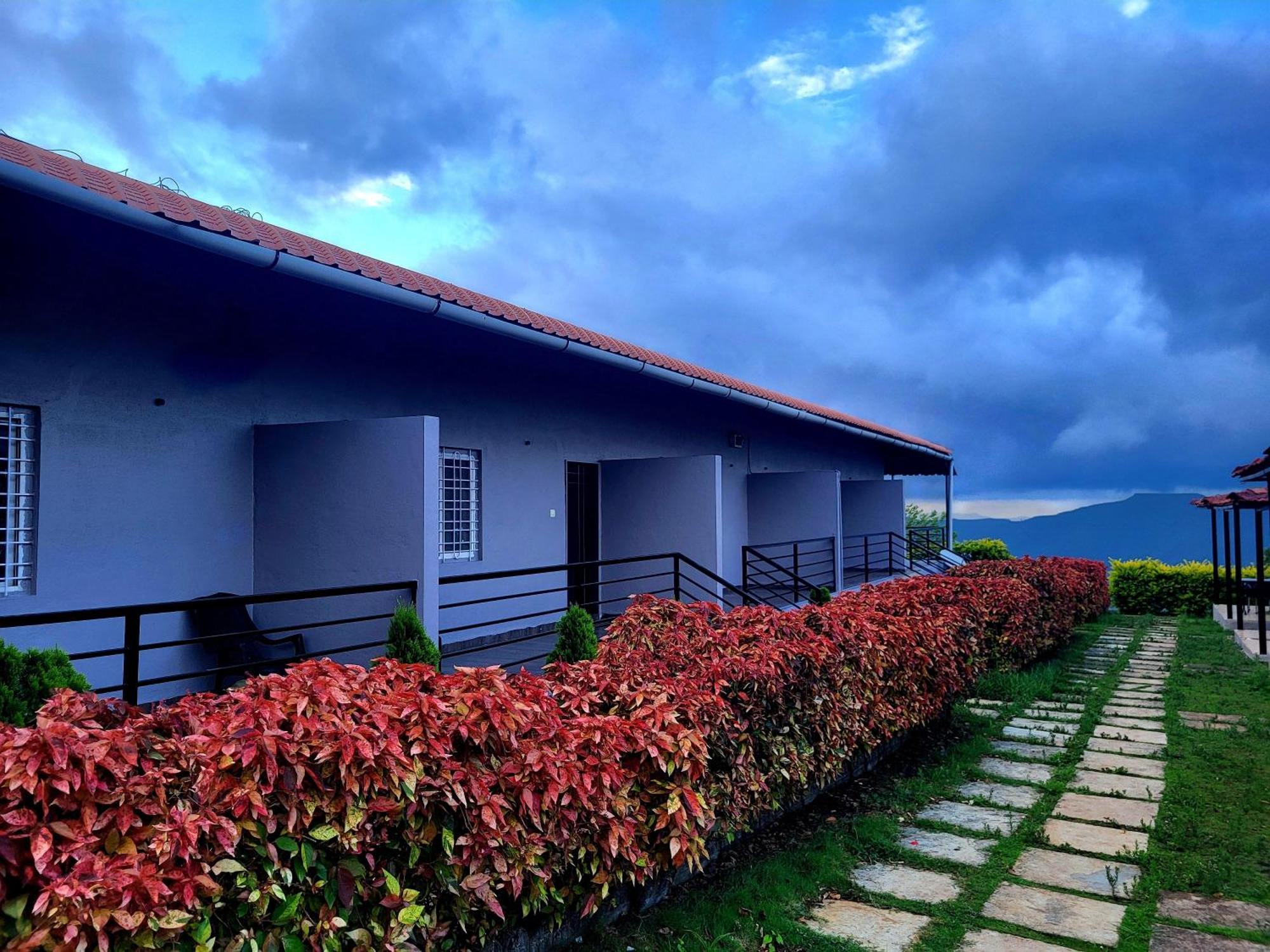 Vayu Resort - Kas Pathar Kanera Luaran gambar