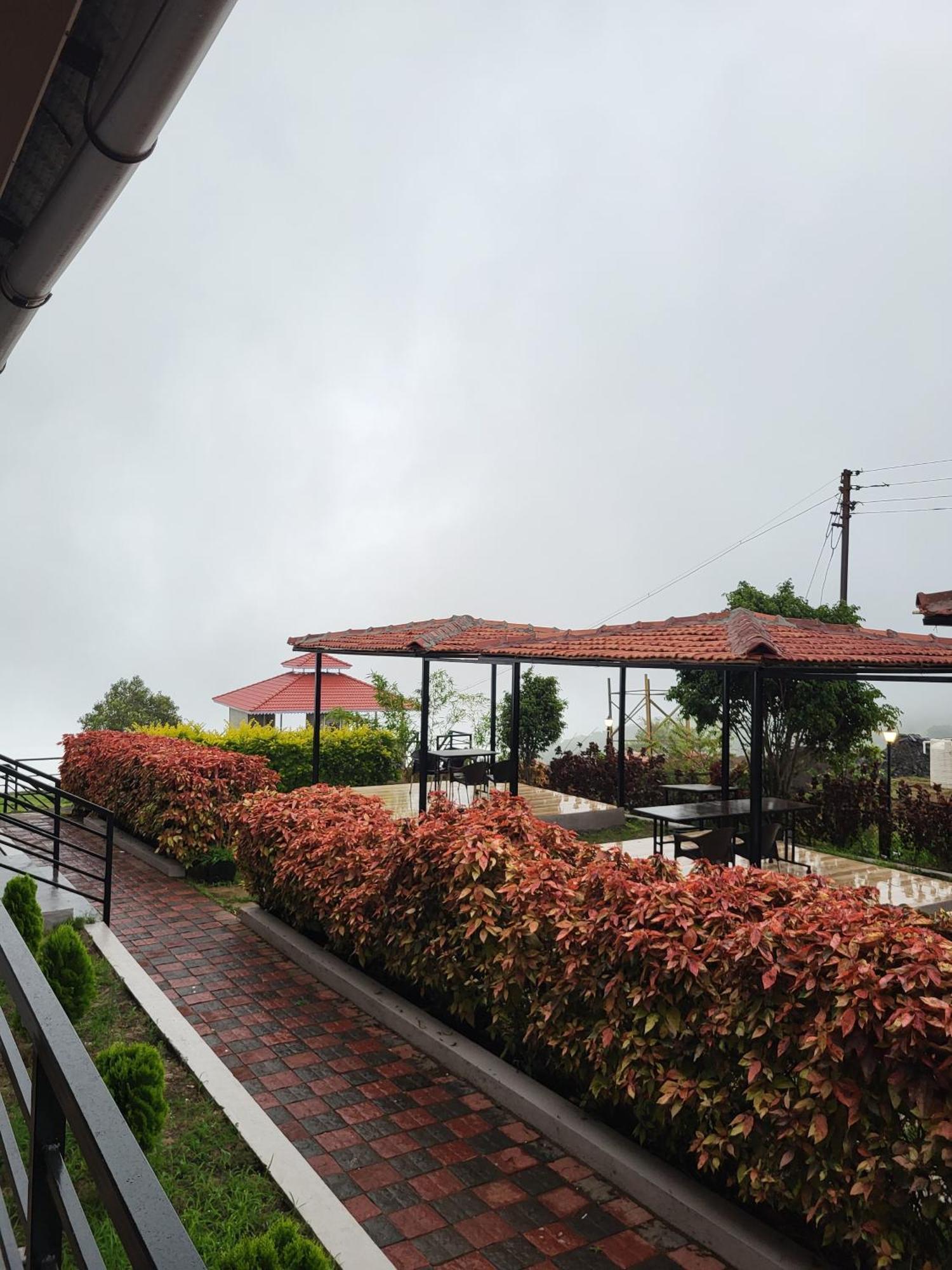 Vayu Resort - Kas Pathar Kanera Luaran gambar